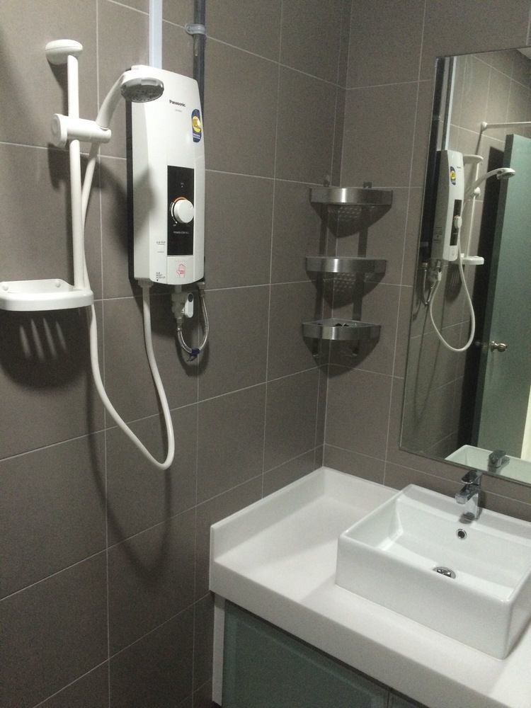 Summer Suite Express By Subhome Kuala Lumpur Dış mekan fotoğraf